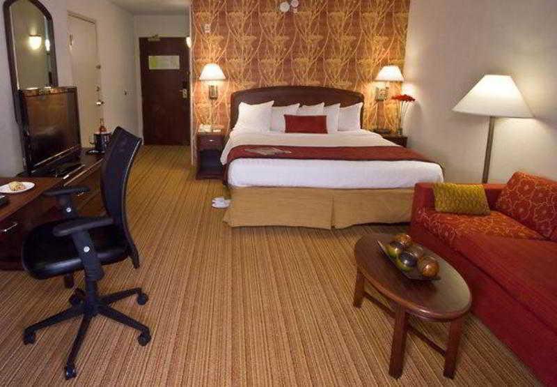Courtyard By Marriott Lansing Hotel Cameră foto